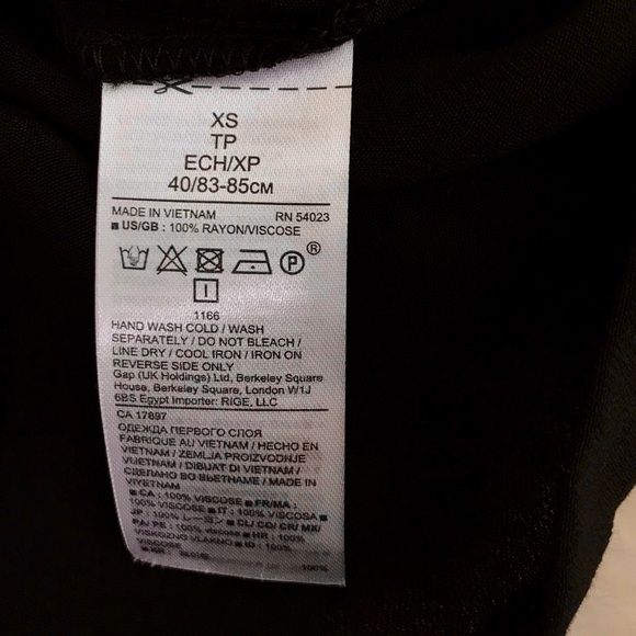 NWT, Banana Republic Bell Sleeve Top - Picture 9 of 9